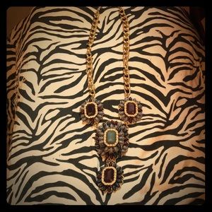 Statement necklace